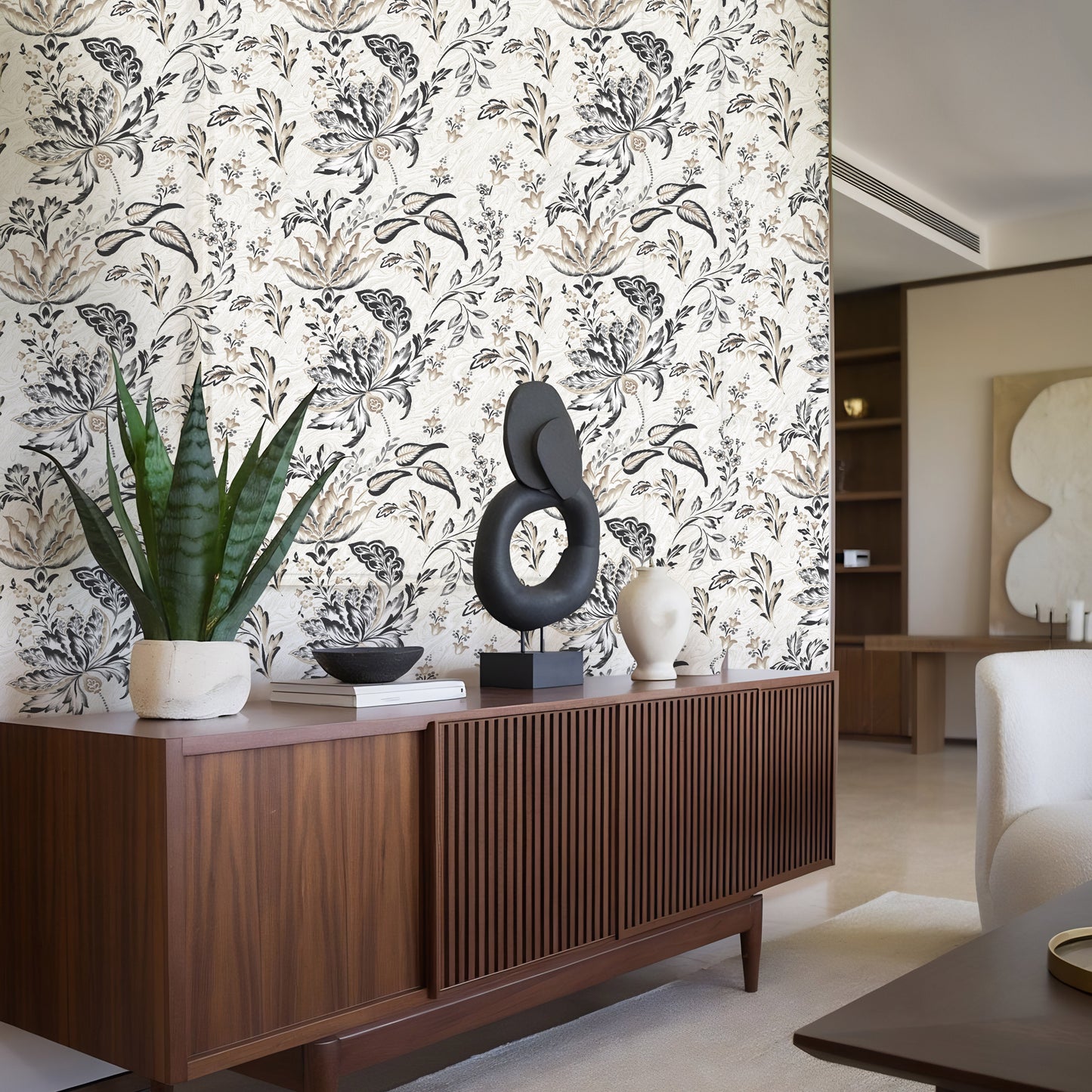 Vintage Floral Wallpaper – Neutral Botanical Peel & Stick