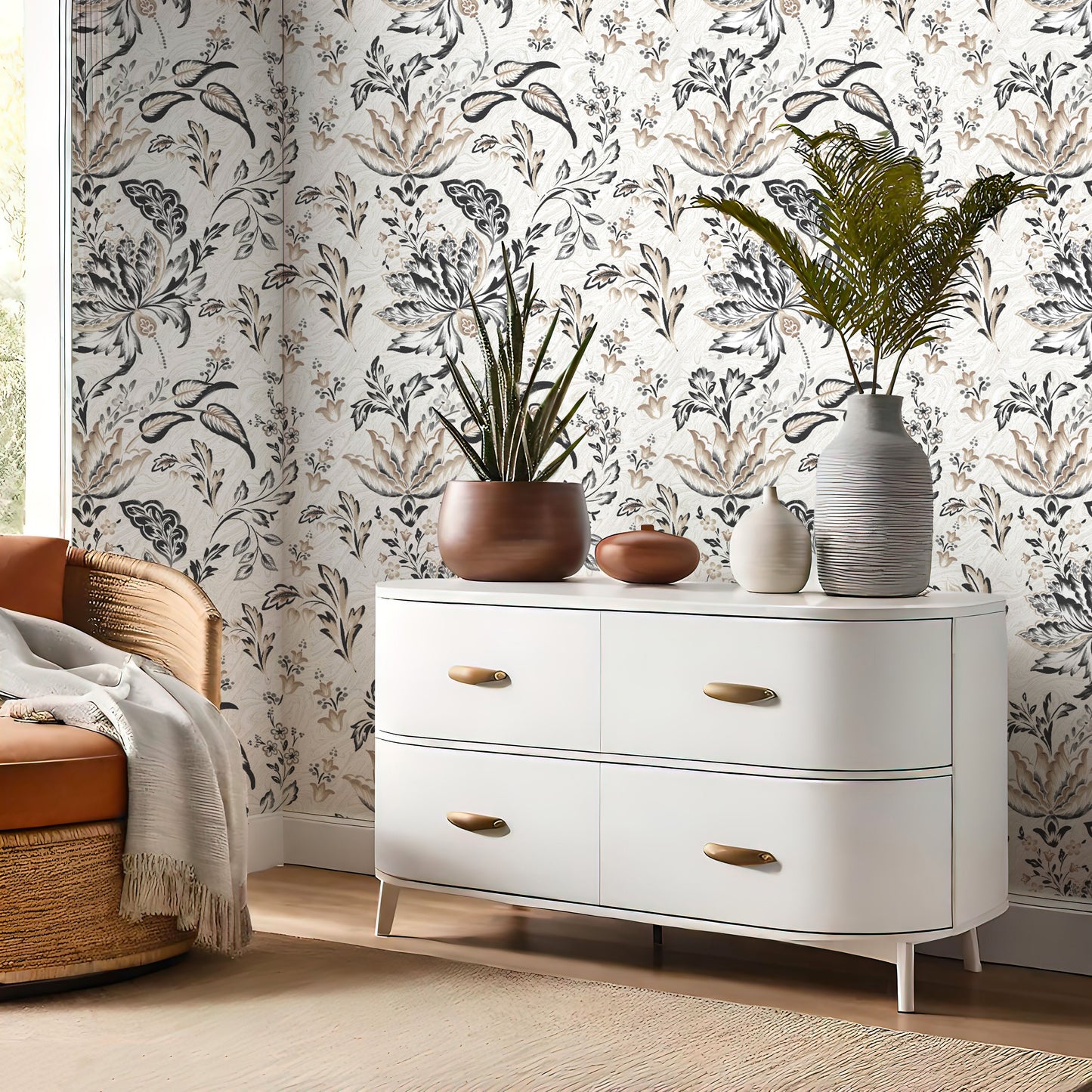 Vintage Floral Wallpaper – Neutral Botanical Peel & Stick